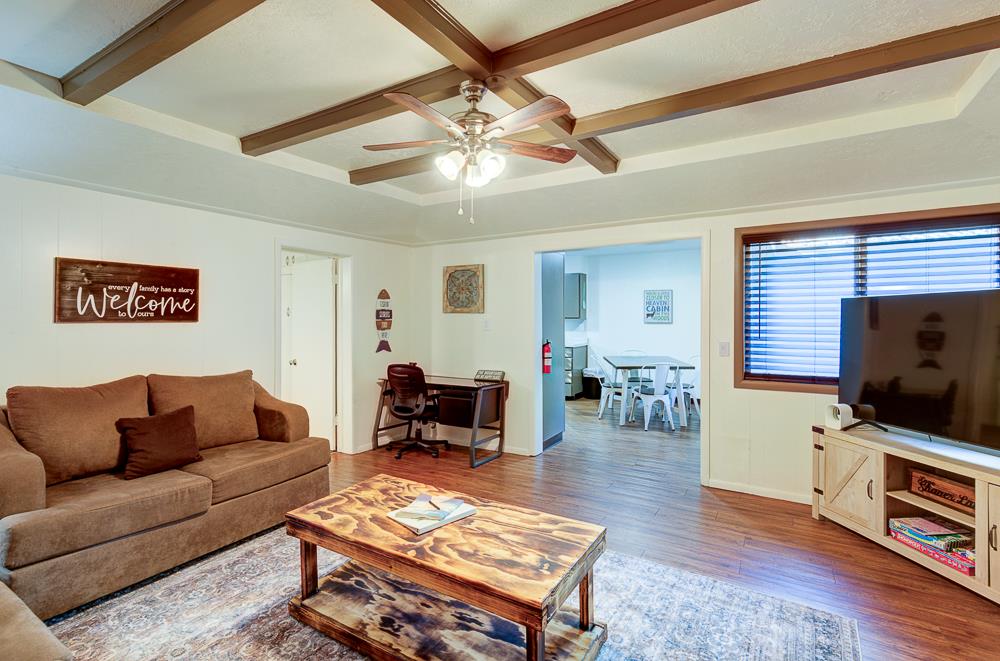 41930 Buckeye Ln, Shaver Lake, CA 93664