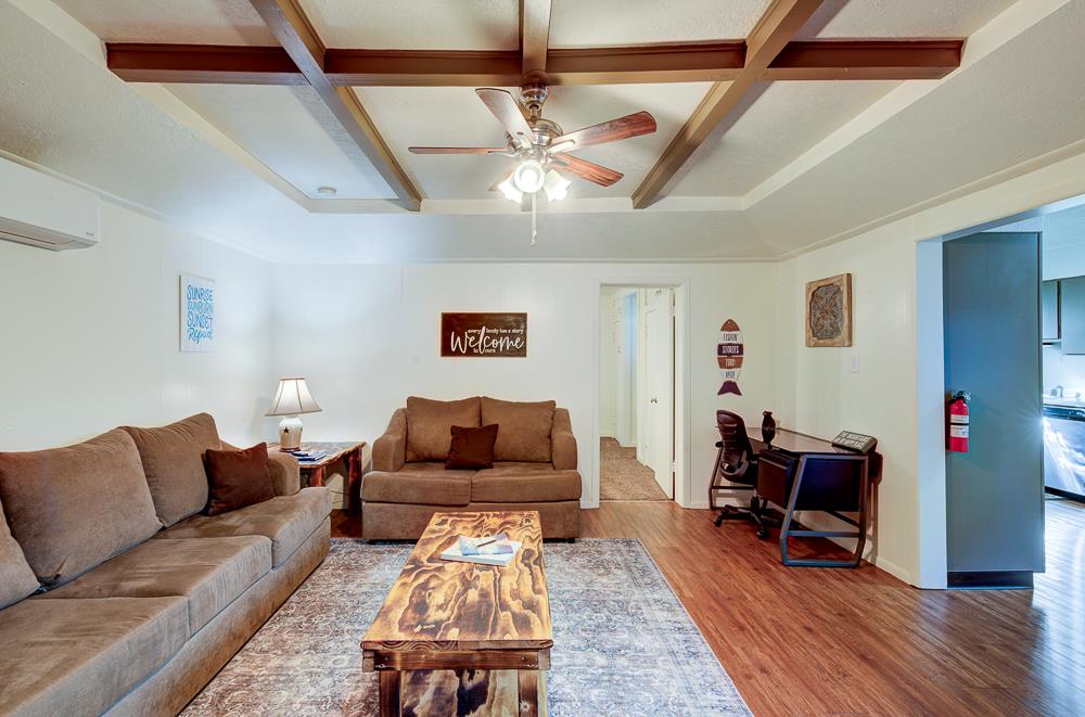 41930 Buckeye Ln, Shaver Lake, CA 93664