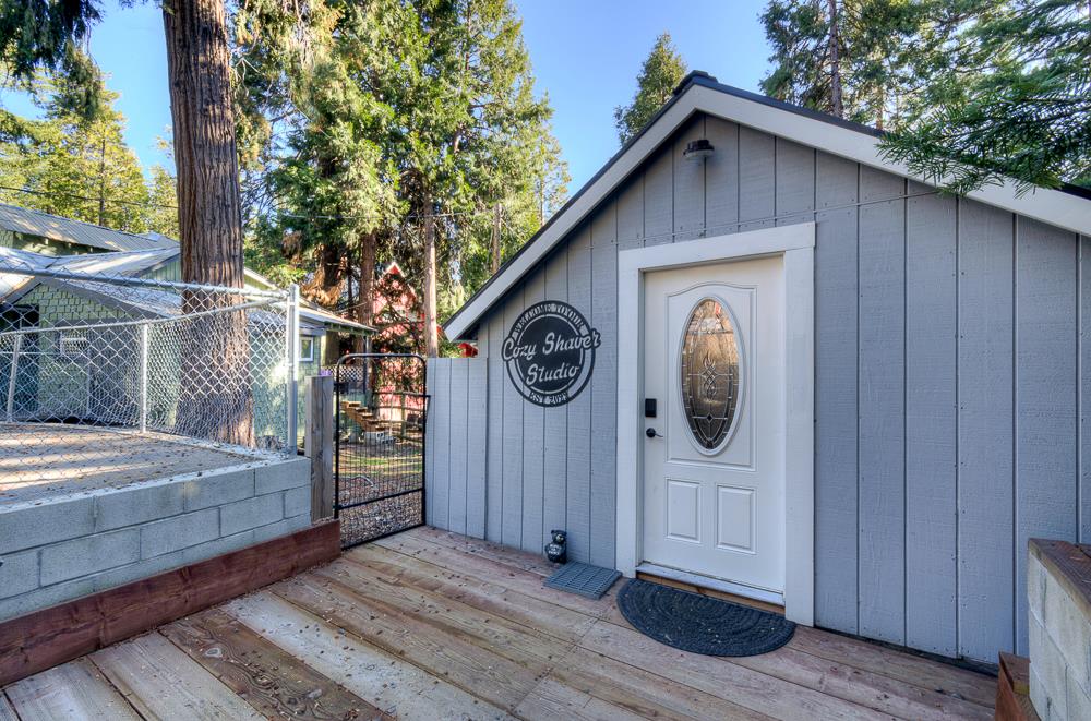 41930 Buckeye Ln, Shaver Lake, CA 93664