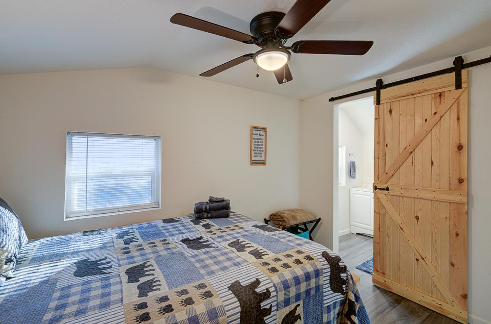 41930 Buckeye Ln, Shaver Lake, CA 93664