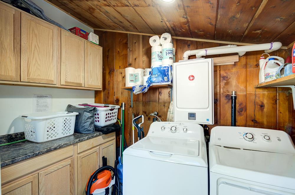 41930 Buckeye Ln, Shaver Lake, CA 93664