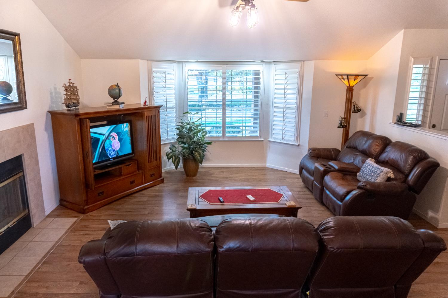 17383 Daley Rd, Madera, CA 93638