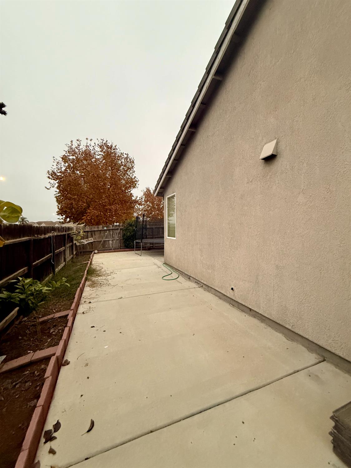 1000 Georgia Ave, Madera, CA 93637