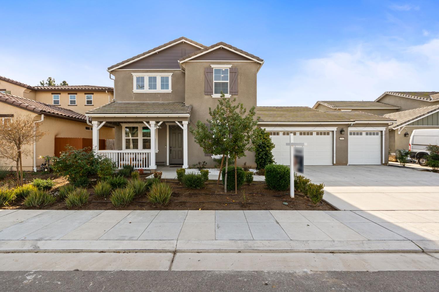 6701 E Providence Ave, Fresno, CA 93727