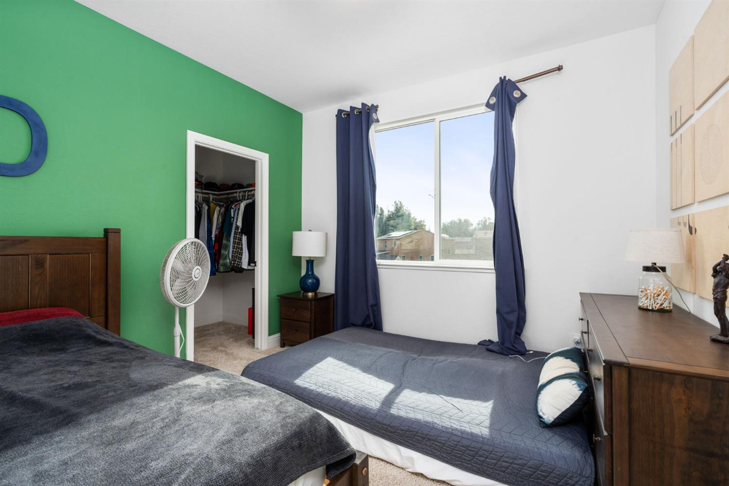 6701 E Providence Ave, Fresno, CA 93727