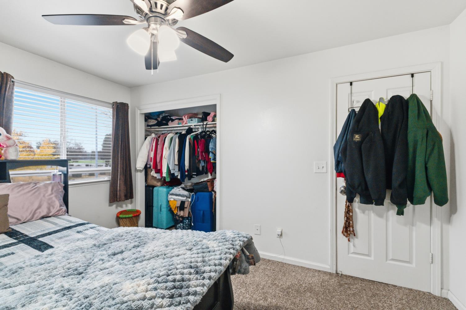 5028 W Robinson Ave, Fresno, CA 93722