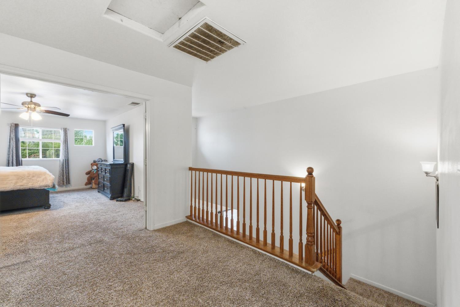 5028 W Robinson Ave, Fresno, CA 93722