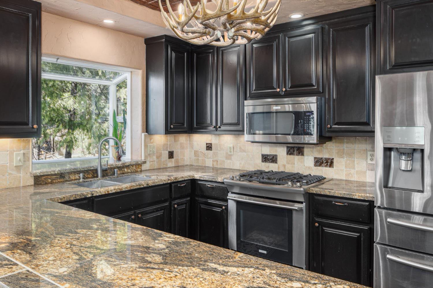 53875 Dogwood Creek Dr, Bass Lake, CA 93604