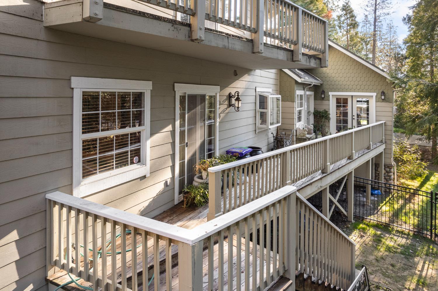 53875 Dogwood Creek Dr, Bass Lake, CA 93604