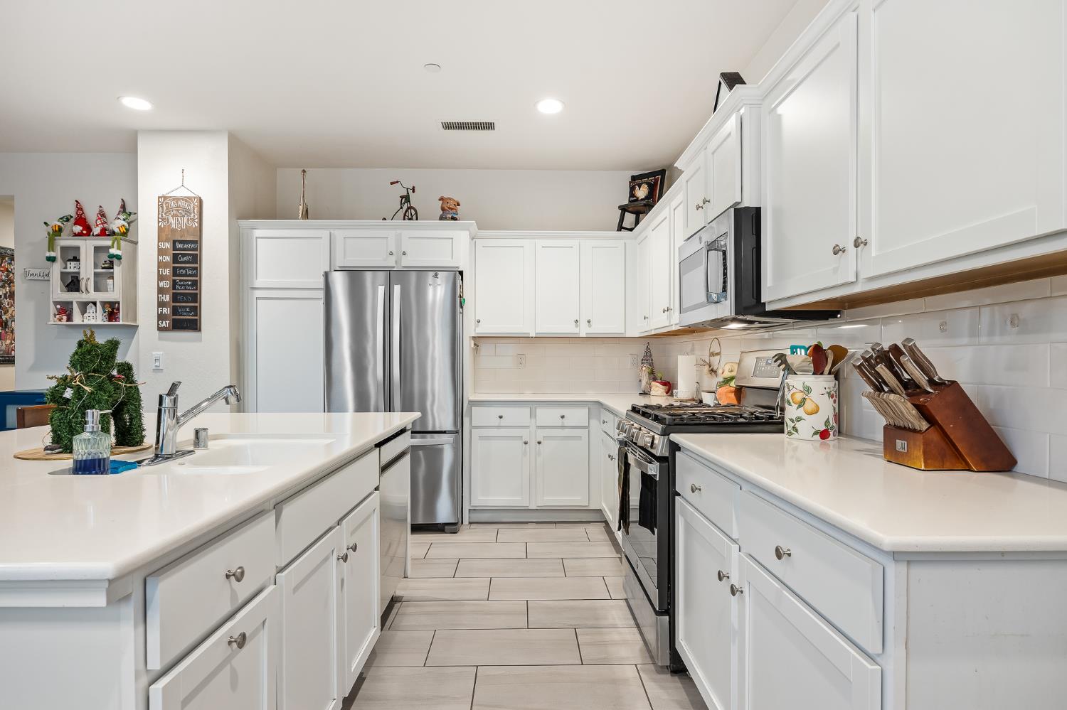 3037 Traverse Ln, Clovis, CA 93619