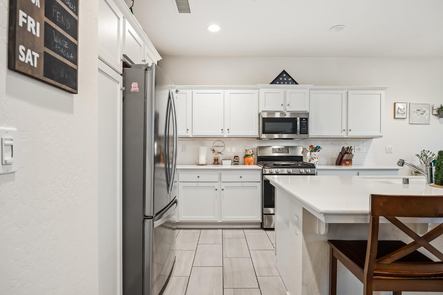 3037 Traverse Ln, Clovis, CA 93619