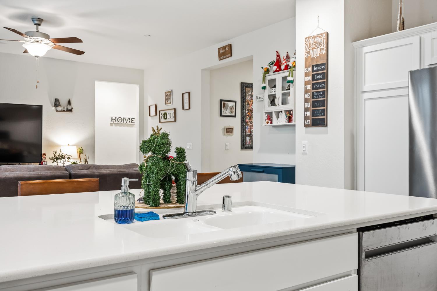 3037 Traverse Ln, Clovis, CA 93619