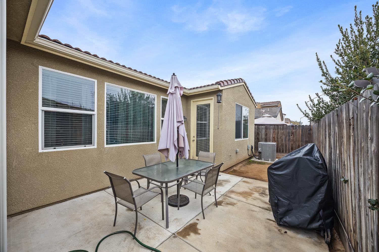 3037 Traverse Ln, Clovis, CA 93619