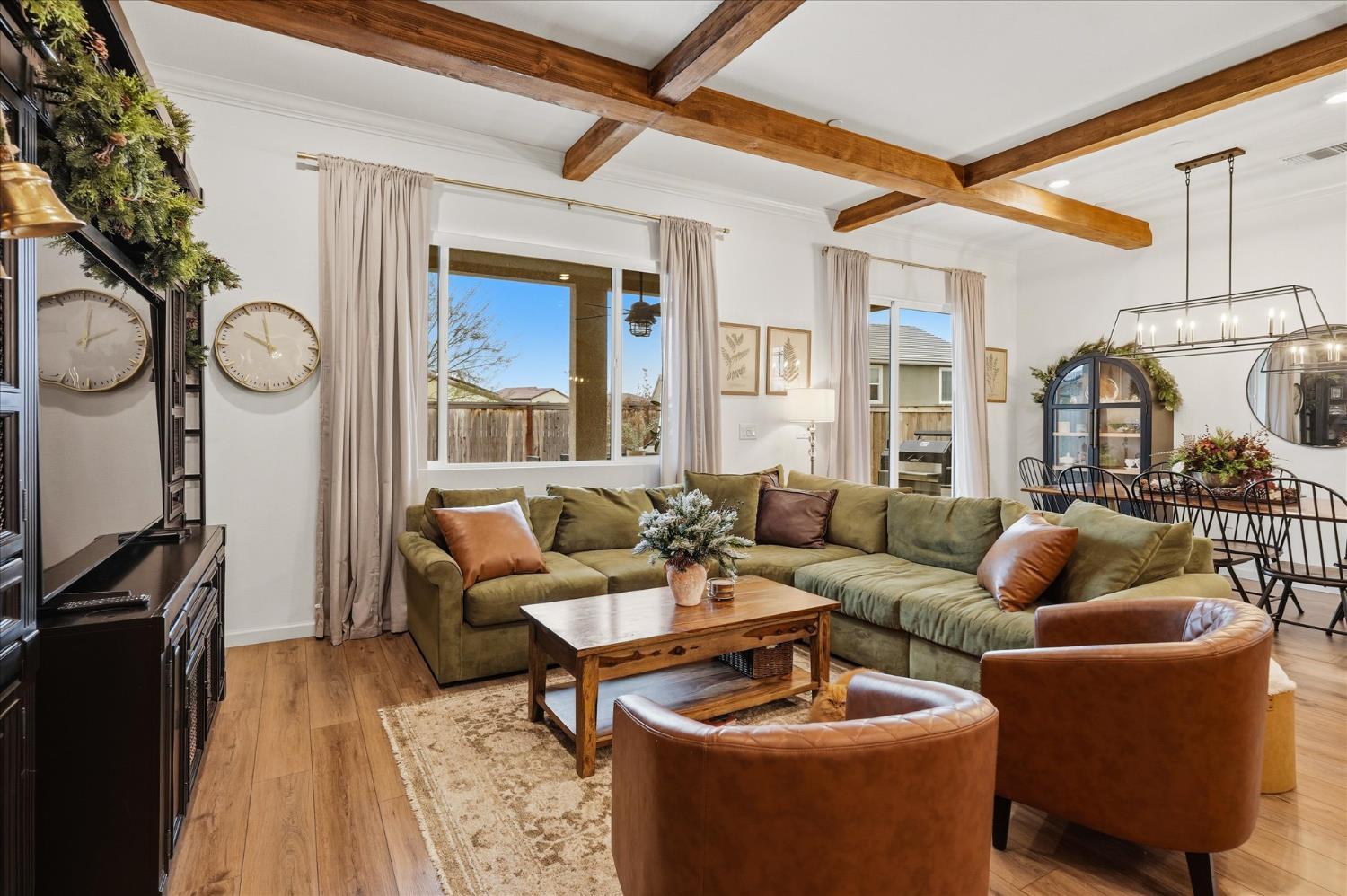 668 Rock Crest Ave, Madera, CA 93636