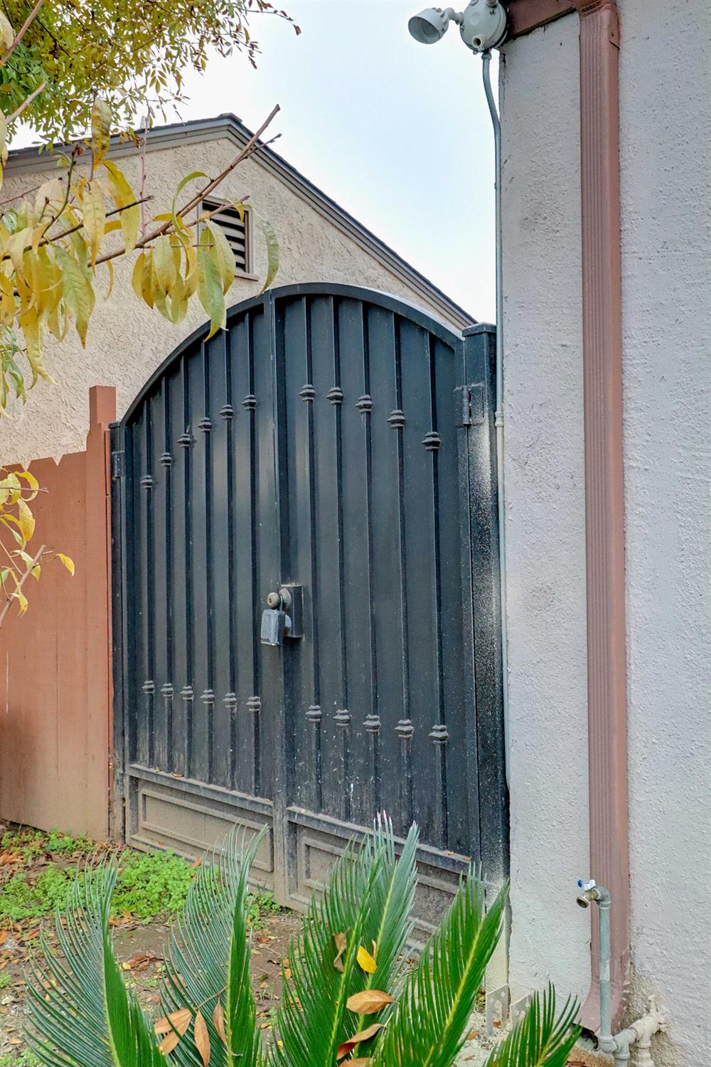 4121 N Palm Ave, Fresno, CA 93704