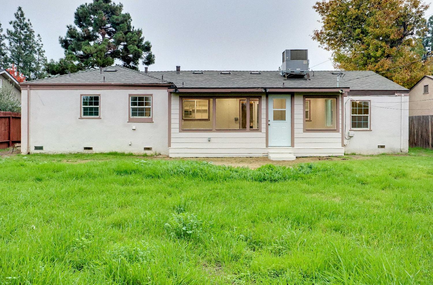 4121 N Palm Ave, Fresno, CA 93704