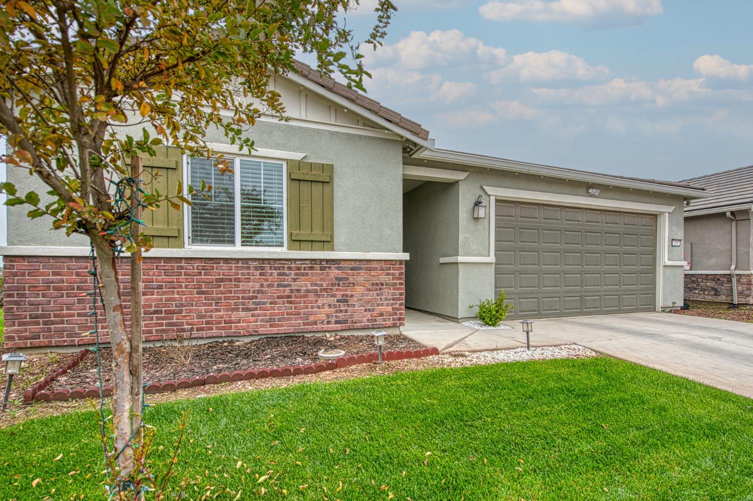 3597 Pacifica Dr, Madera, CA 93637