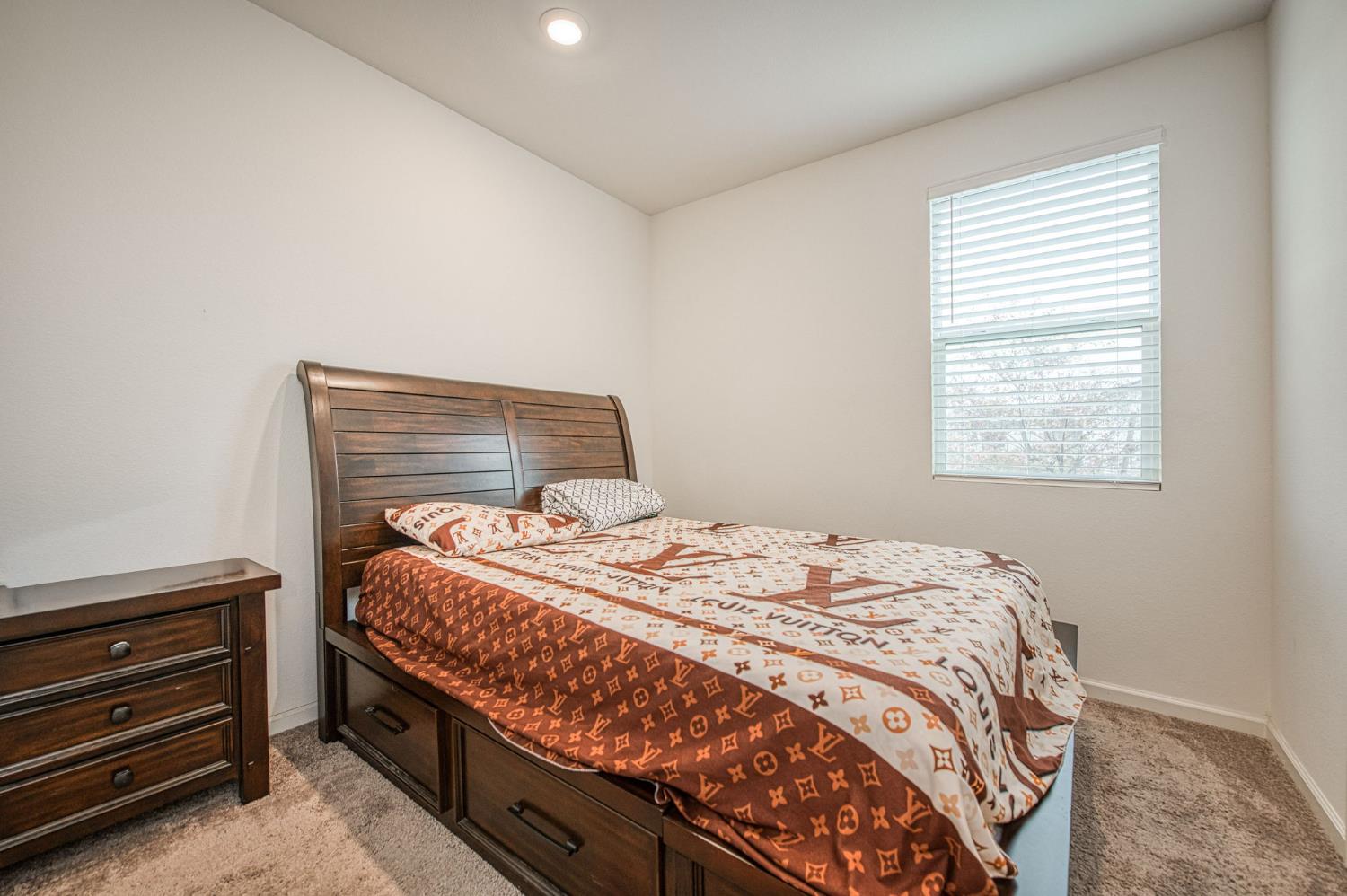 3597 Pacifica Dr, Madera, CA 93637