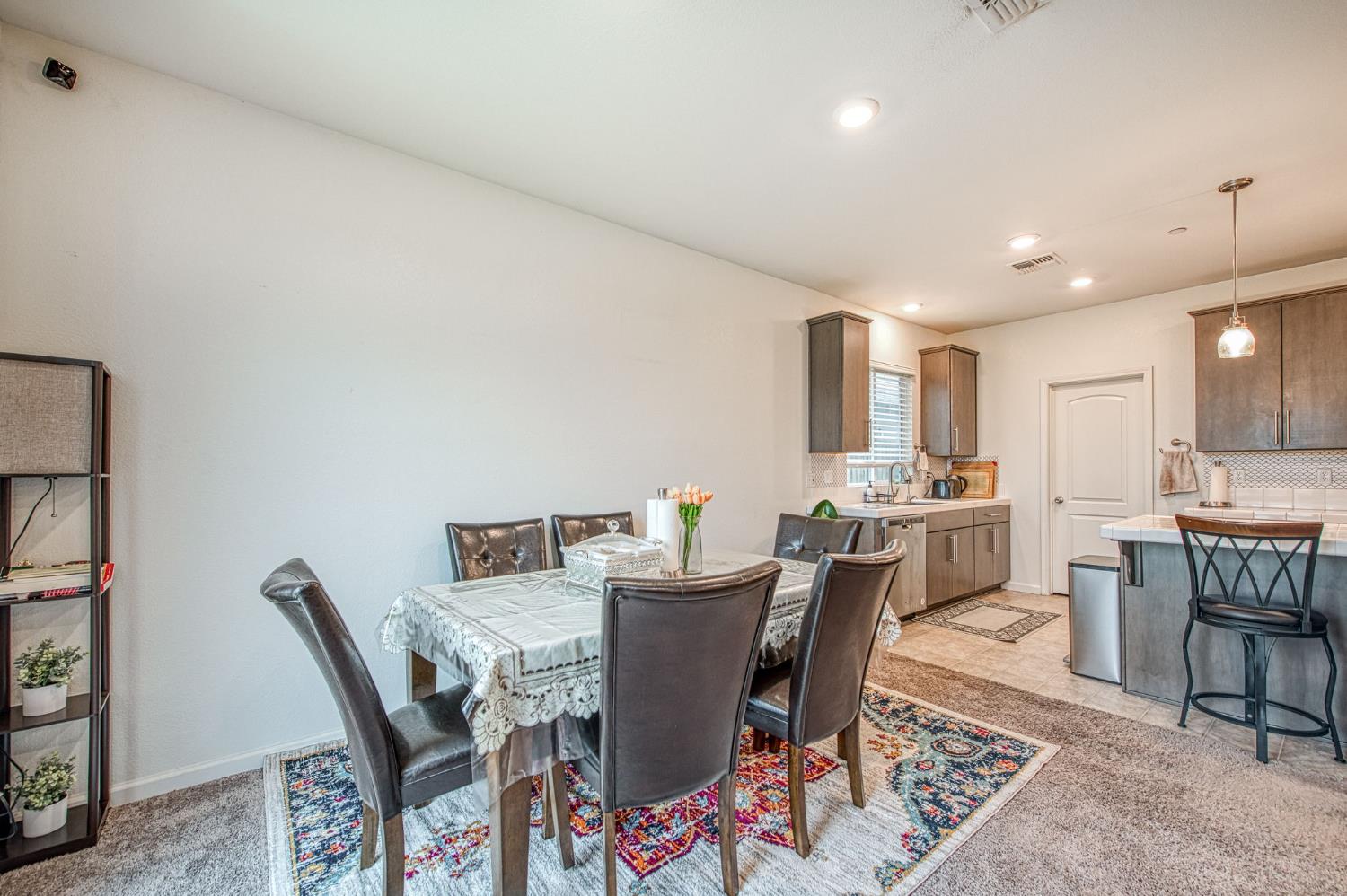 3597 Pacifica Dr, Madera, CA 93637