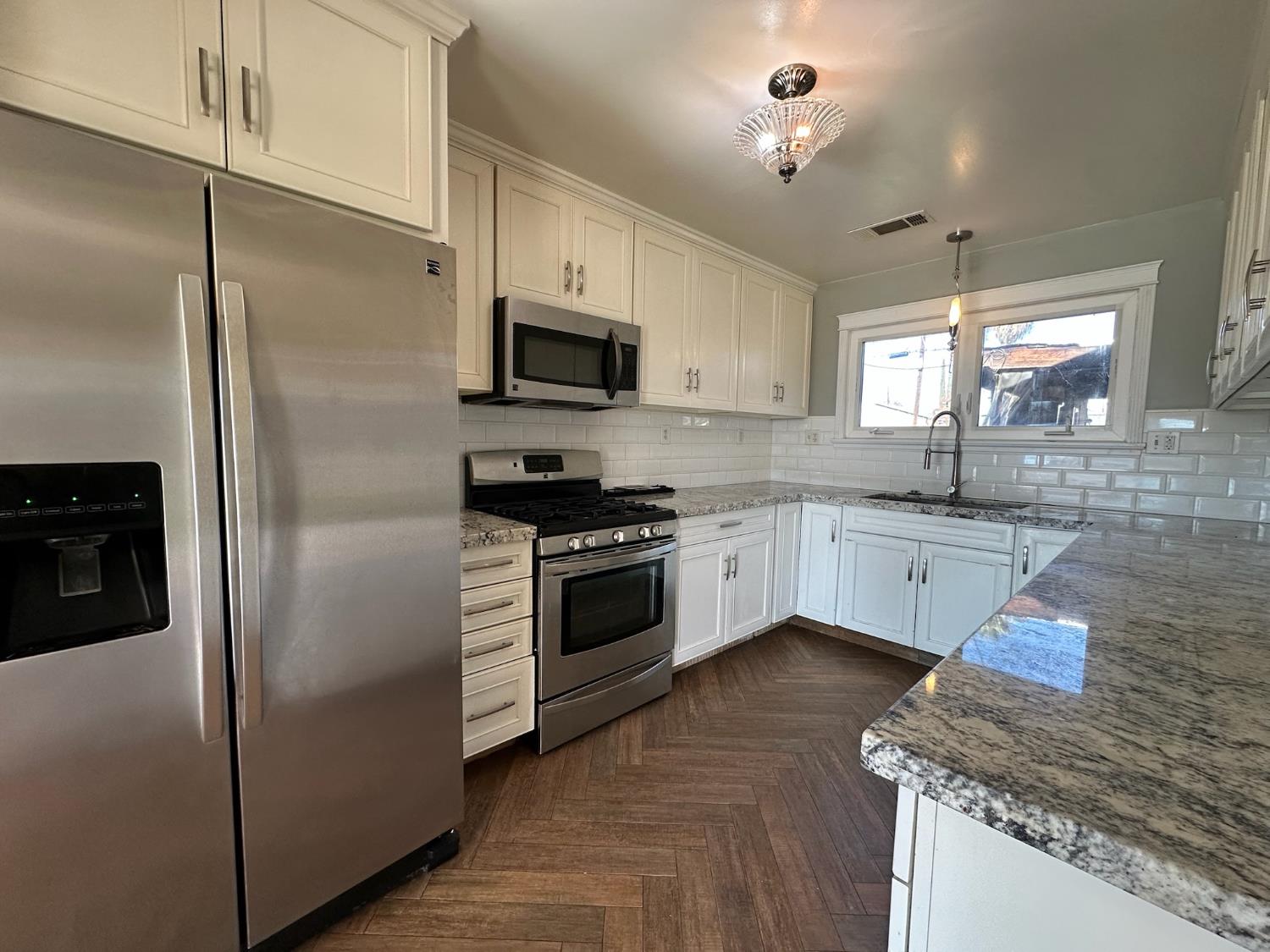 444 Washington St, Coalinga, CA 93210