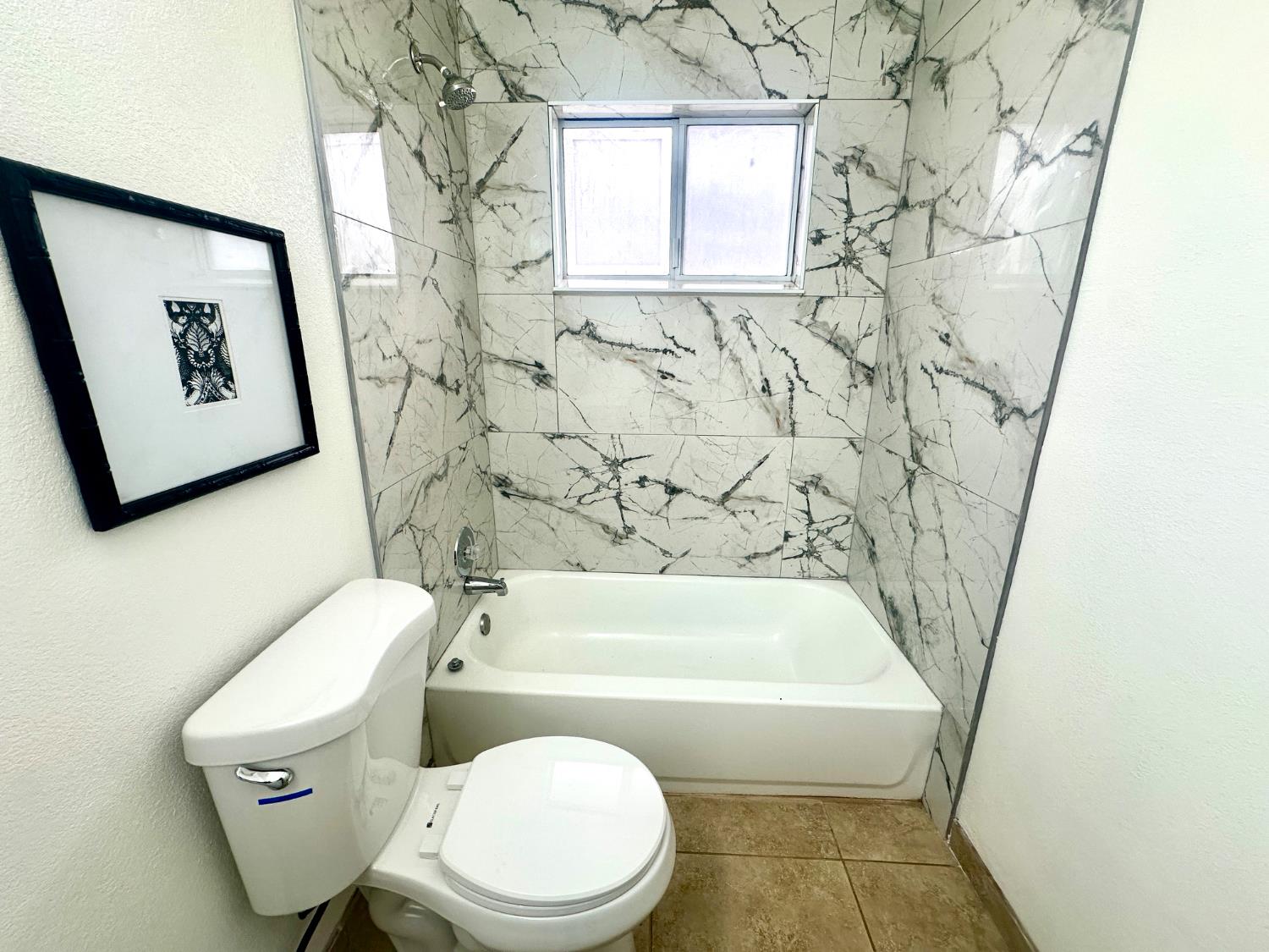 4912 N Holt Ave #204, Fresno, CA 93705