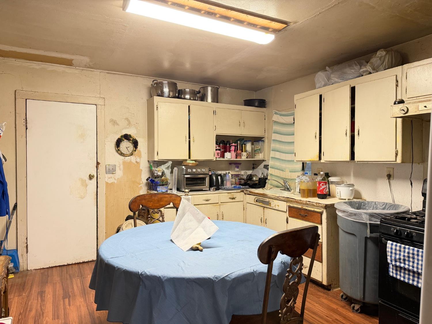 7175 Everest Ave, Fresno, CA 93722