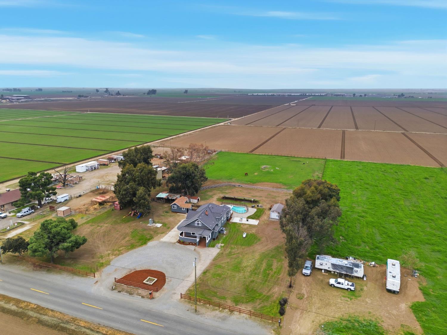 9547 Iona, Hanford, CA 93230