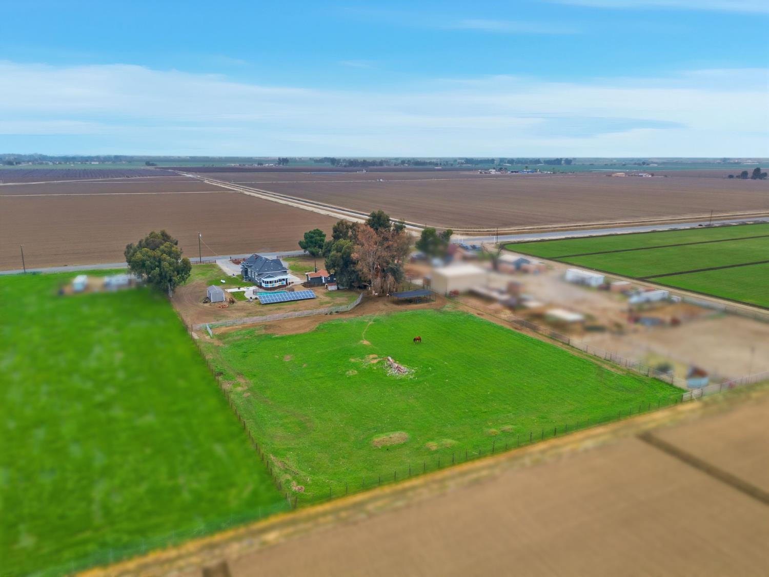 9547 Iona, Hanford, CA 93230