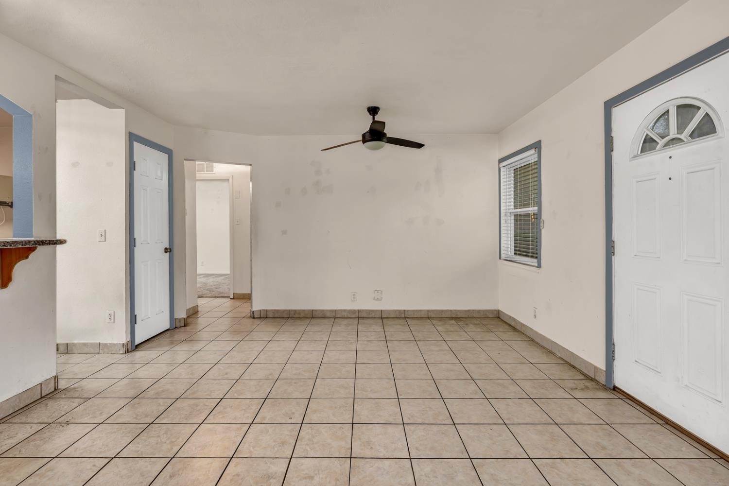 1212 E Saginaw Way, Fresno, CA 93704