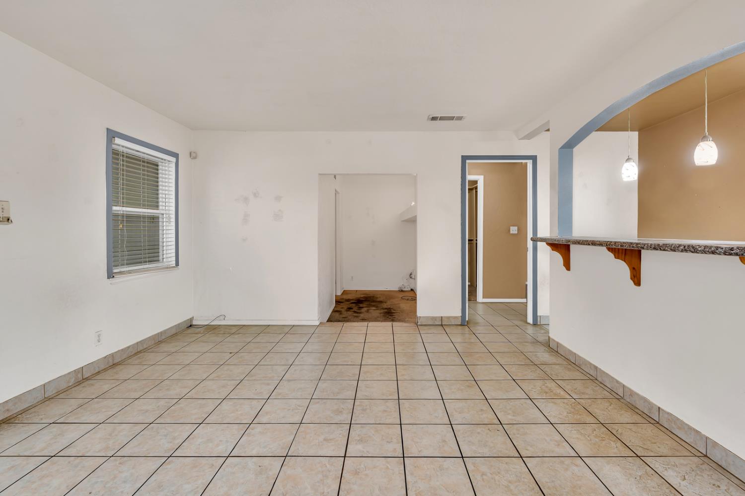 1212 E Saginaw Way, Fresno, CA 93704