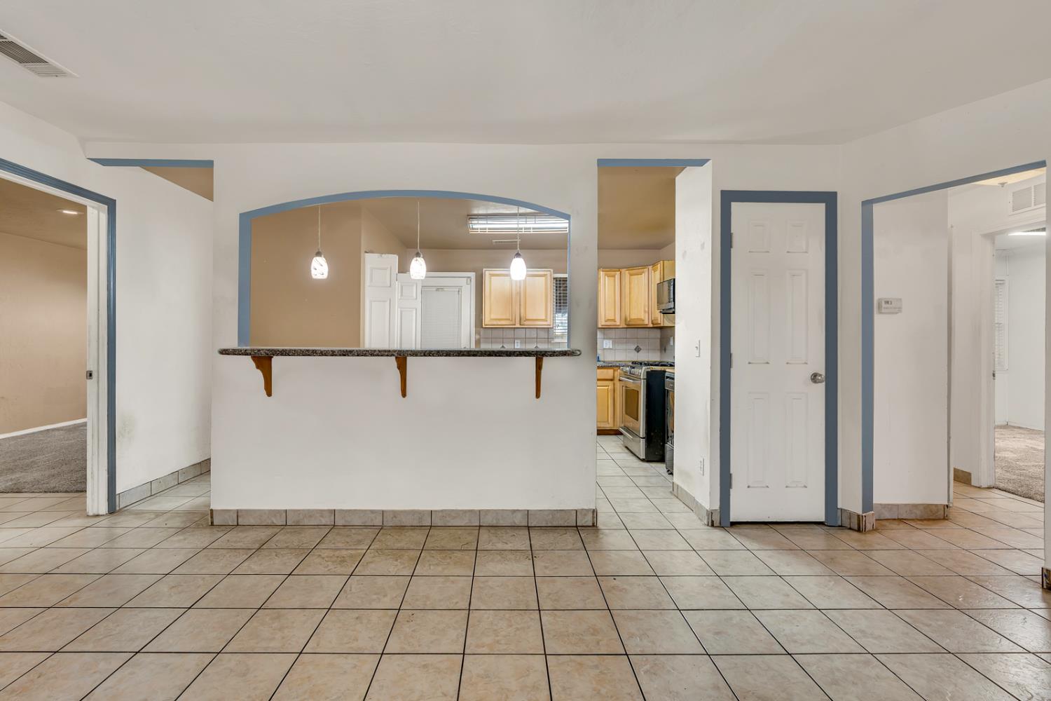 1212 E Saginaw Way, Fresno, CA 93704