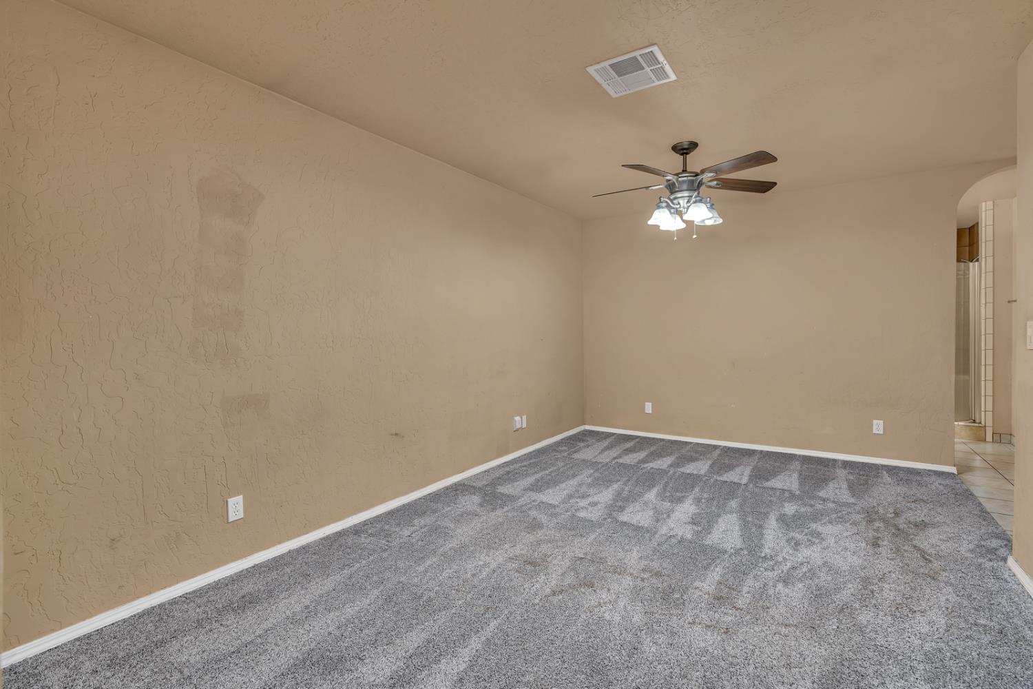 1212 E Saginaw Way, Fresno, CA 93704