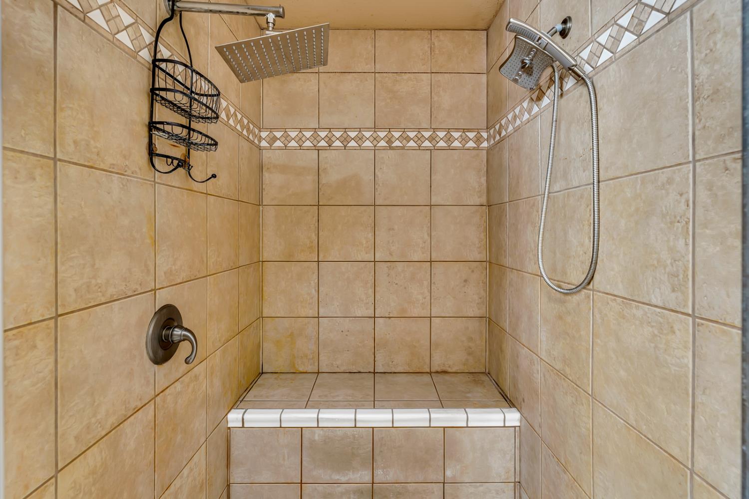 1212 E Saginaw Way, Fresno, CA 93704