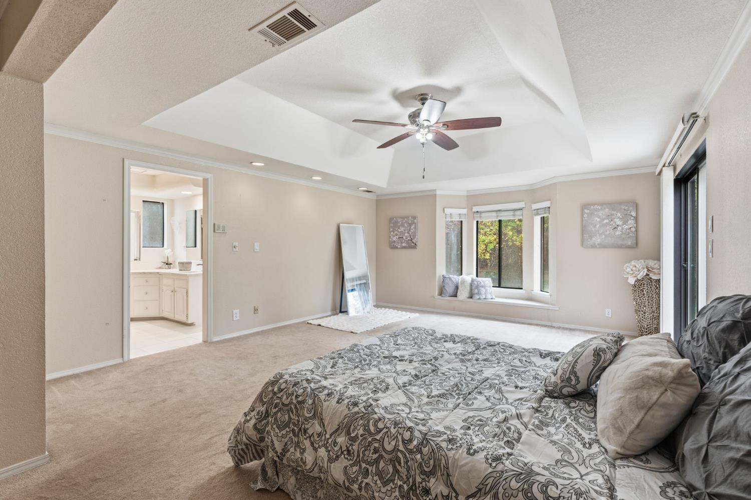 375 W Hagler Ave, Fresno, CA 93711