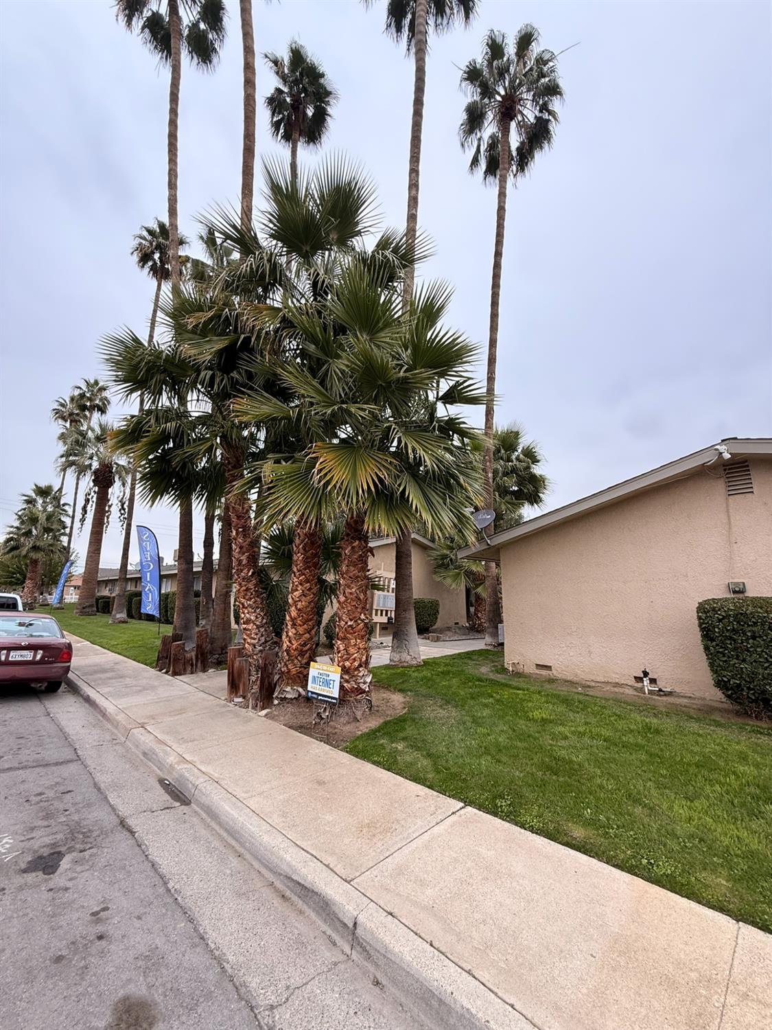 201 E Walnut Ave, Coalinga, CA 93210