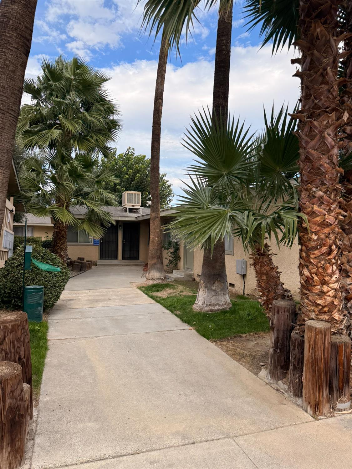 201 E Walnut Ave, Coalinga, CA 93210