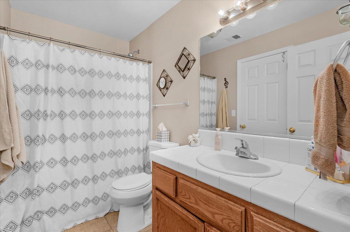 6164 W Keats, Fresno, CA 93723