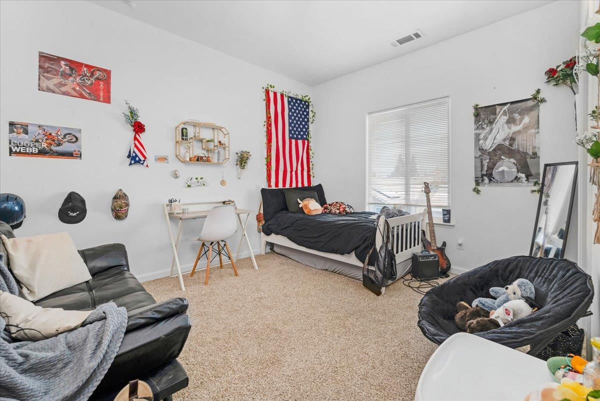 6164 W Keats, Fresno, CA 93723