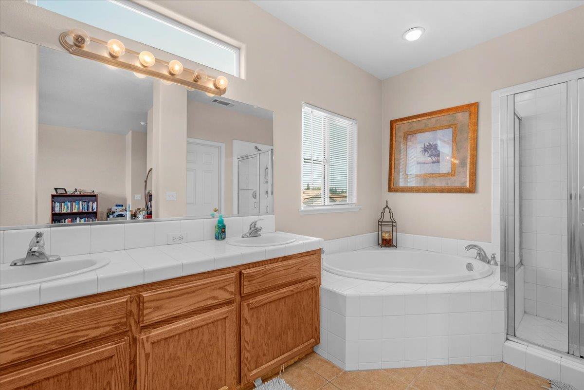 6164 W Keats, Fresno, CA 93723