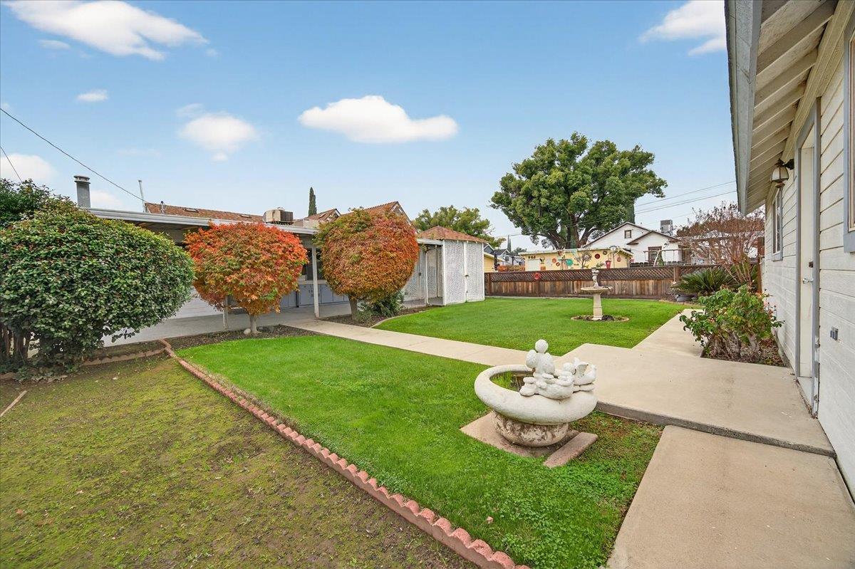 311 S K St, Madera, CA 93637