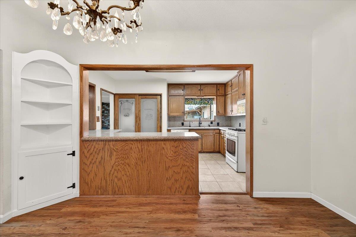 311 S K St, Madera, CA 93637