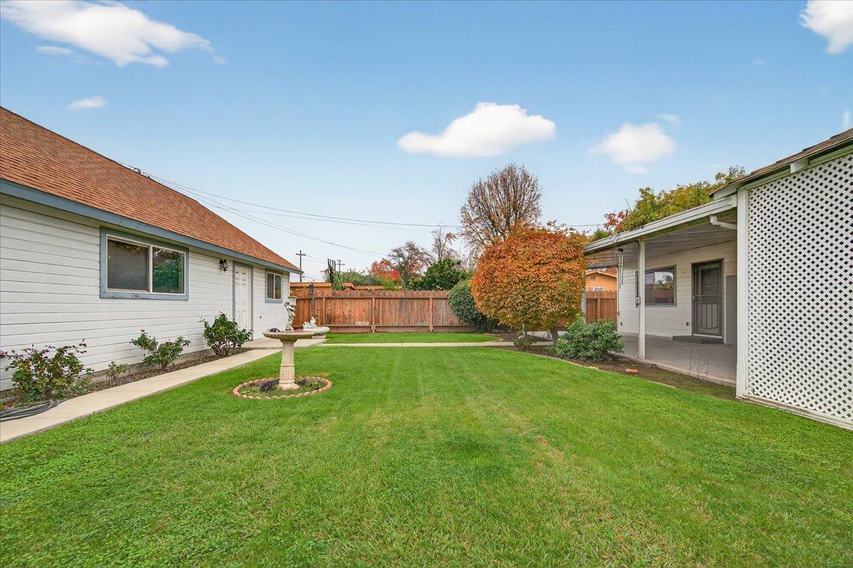 311 S K St, Madera, CA 93637