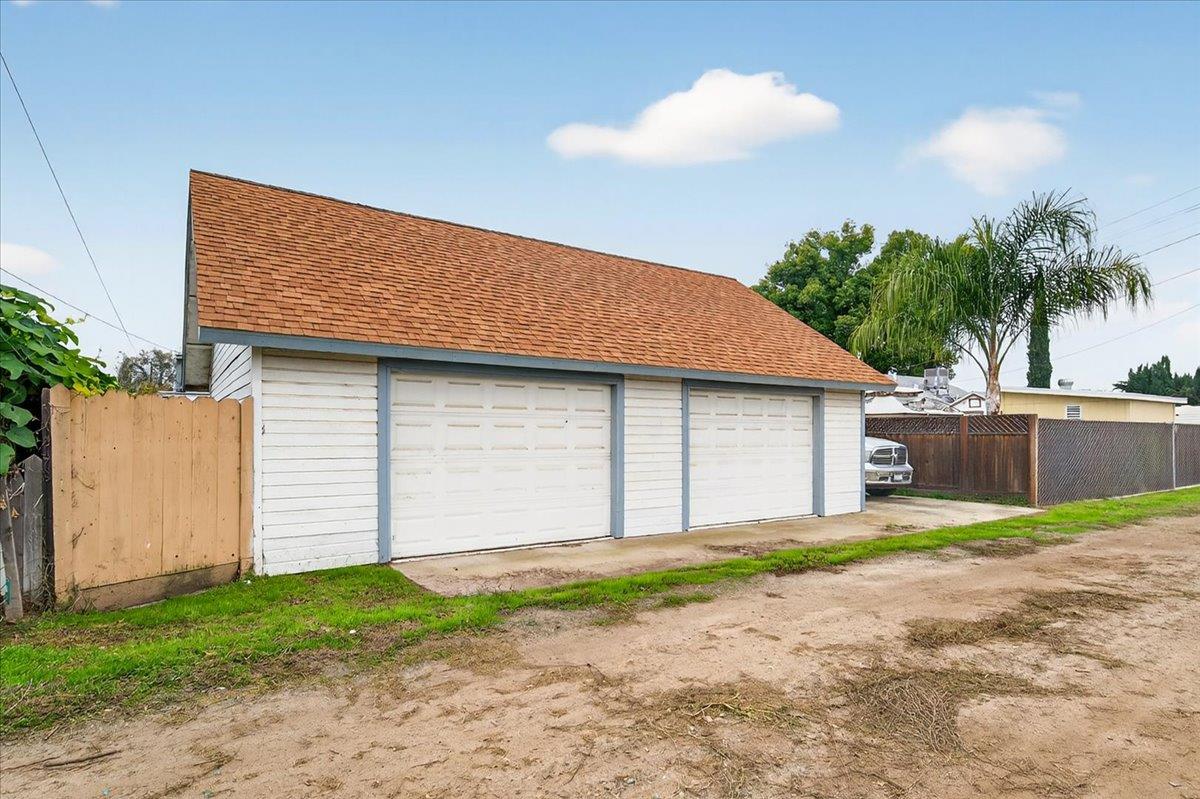 311 S K St, Madera, CA 93637