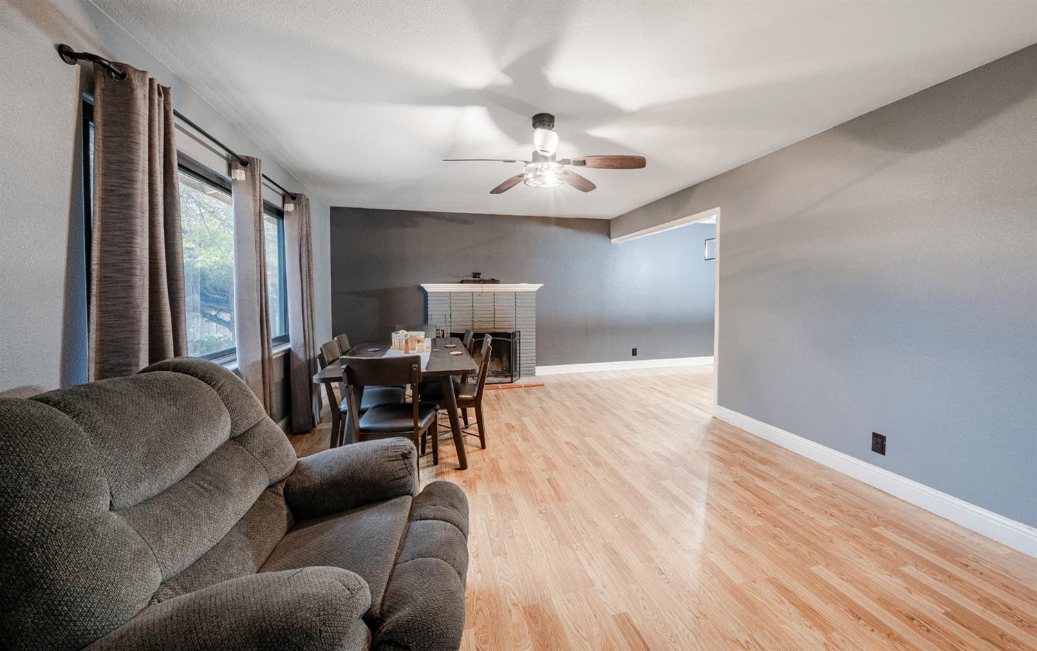 27152 Perkins Rd, Madera, CA 93637