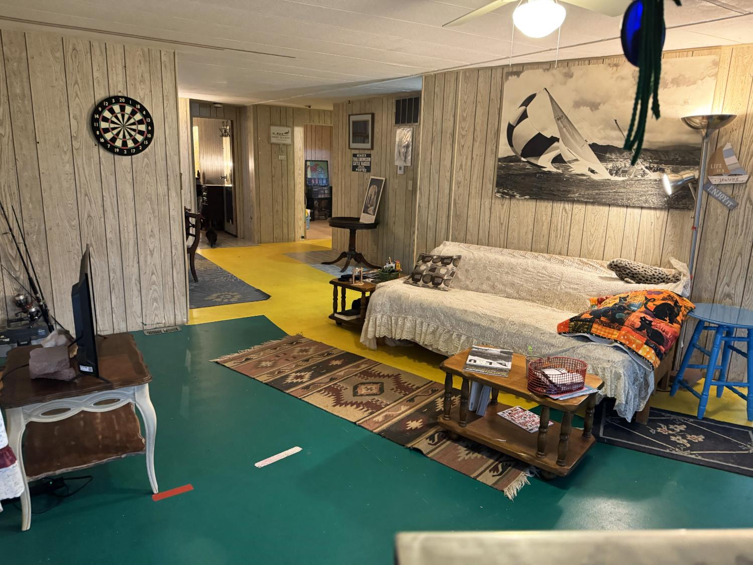 581 N Crawford Ave #41, Dinuba, CA 93618