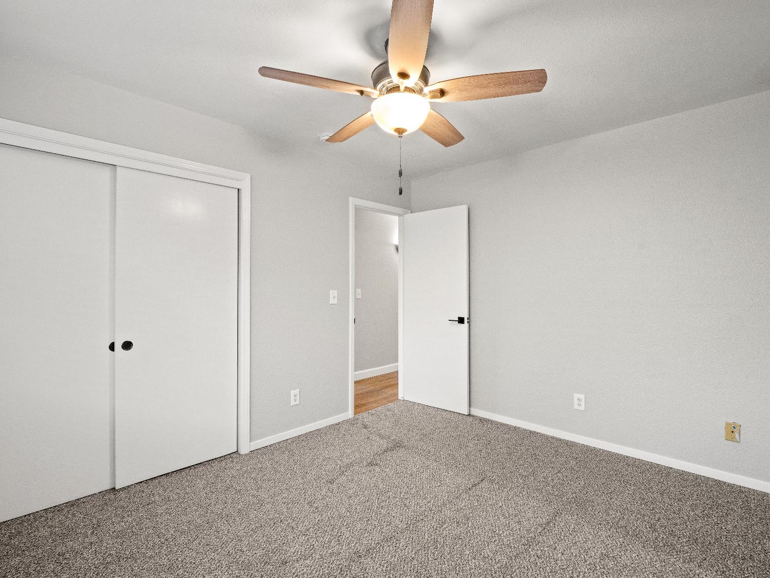 1650 Fir Ave, Clovis, CA 93611