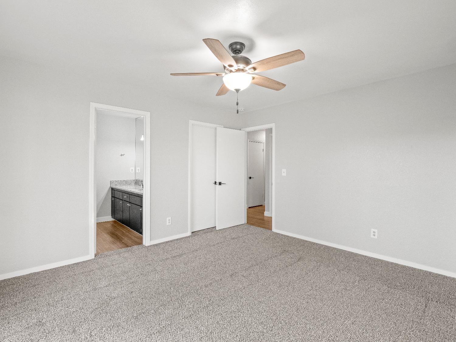 1650 Fir Ave, Clovis, CA 93611