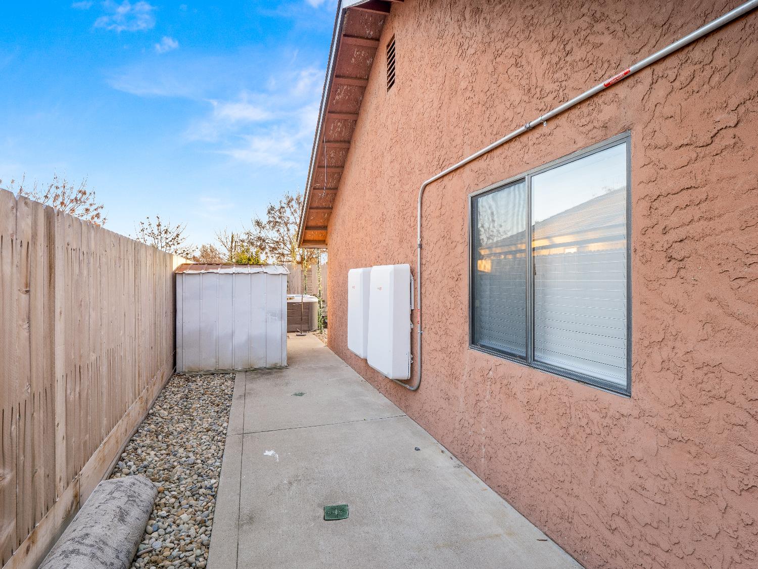 1650 Fir Ave, Clovis, CA 93611