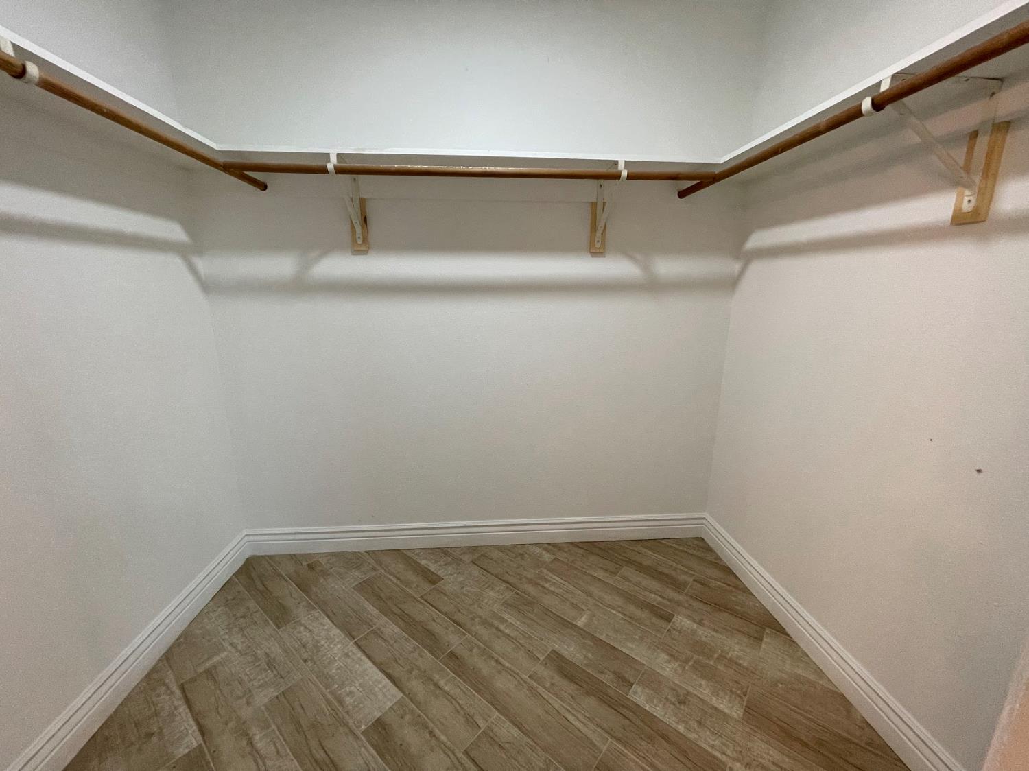 19342 E South Ave, Reedley, CA 93654