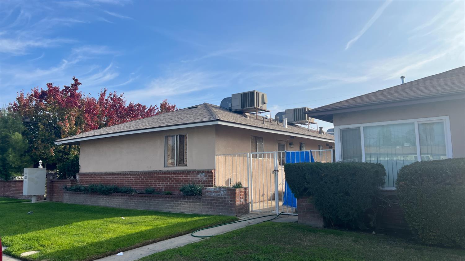 3462 3468 E Clinton Ave, Fresno, CA 93703